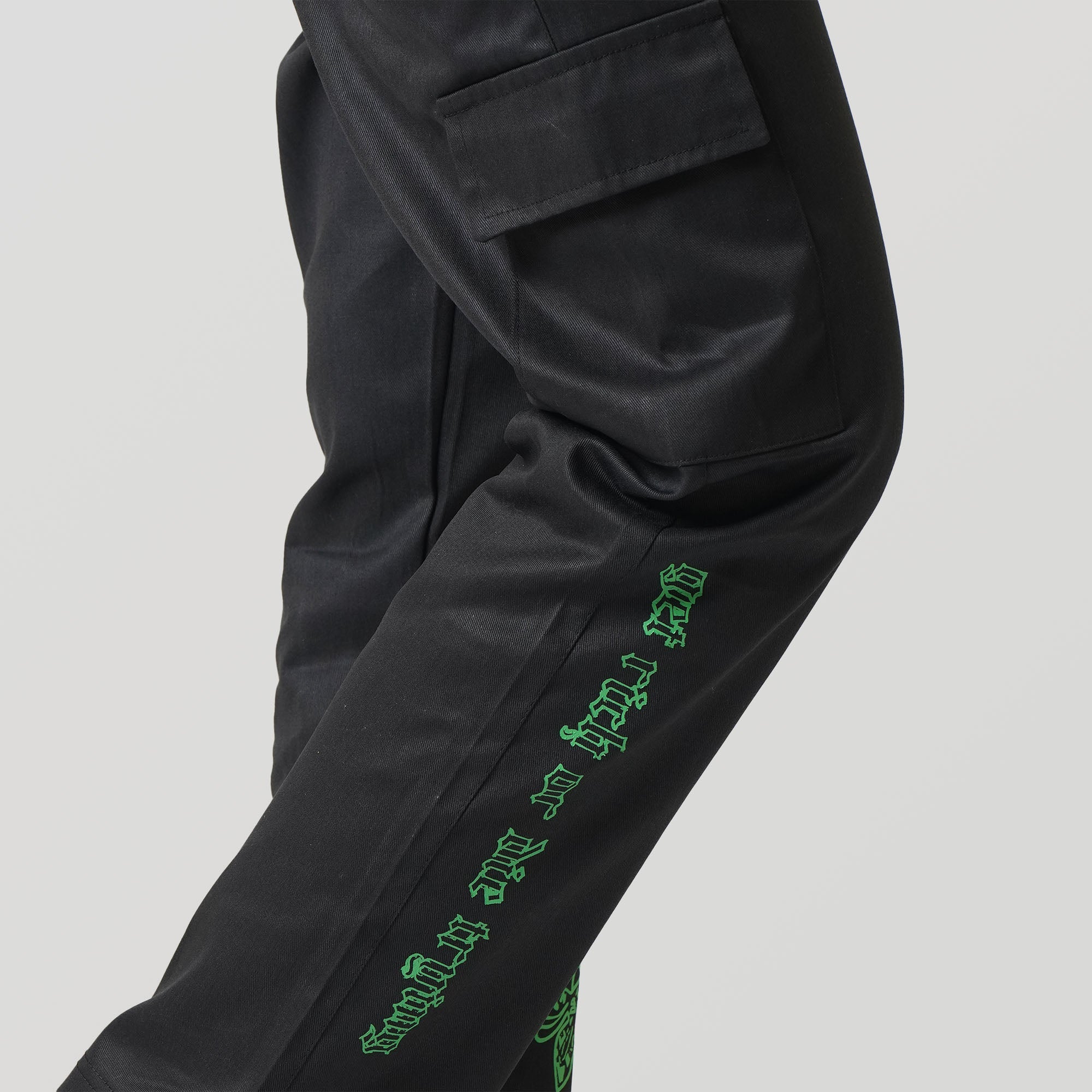 NOTORIOUS CARGO- BLACK Pegasus