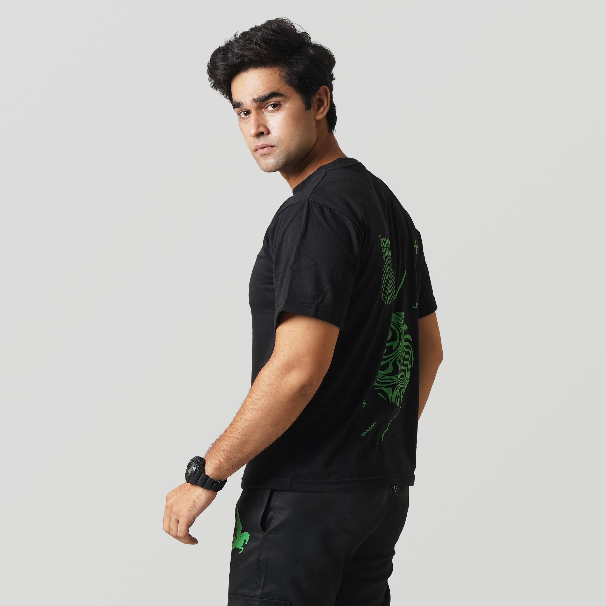 CHASE GRACE T-SHIRT- BLACK/GREEN Pegasus