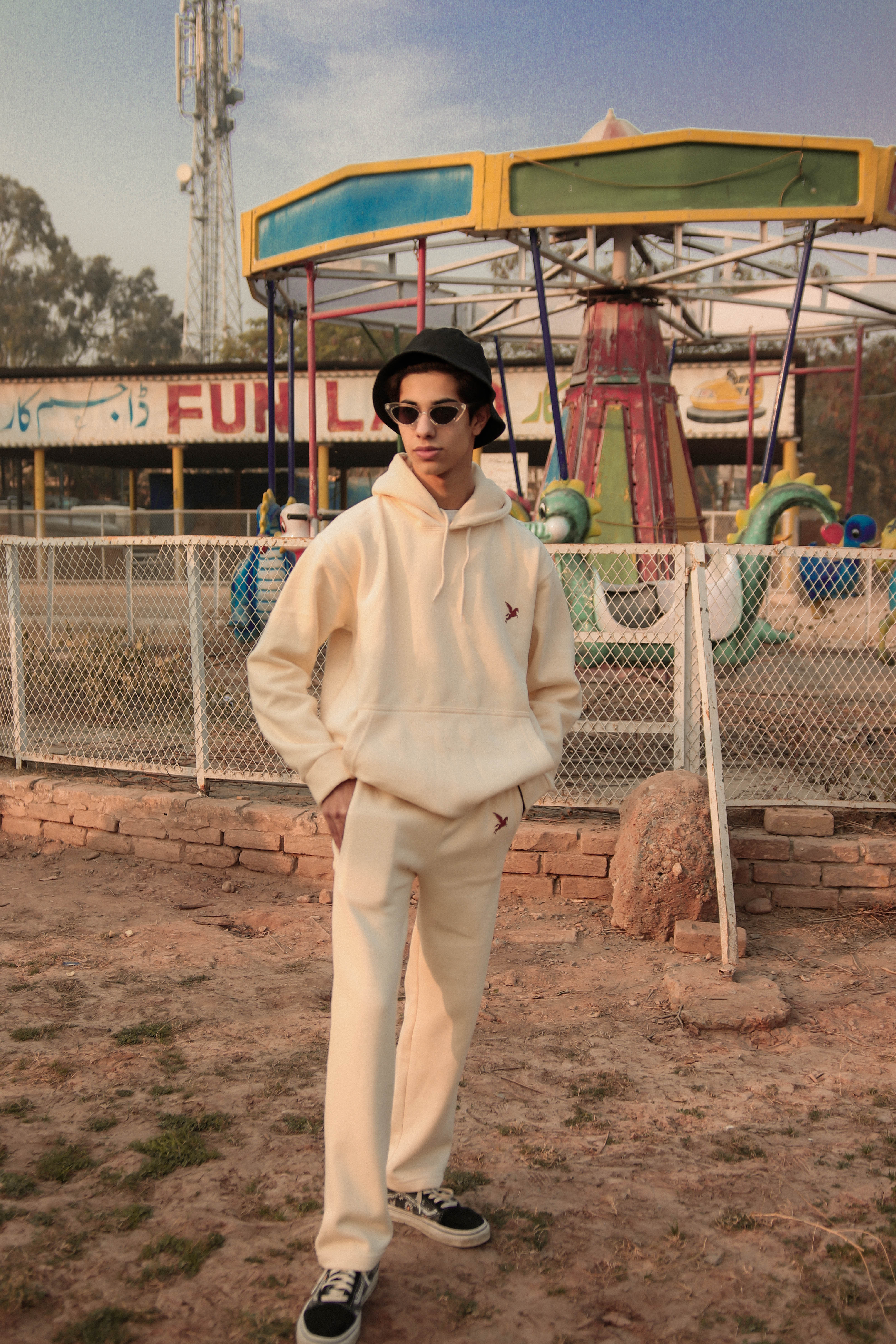 BEIGE TROUSER Pegasus