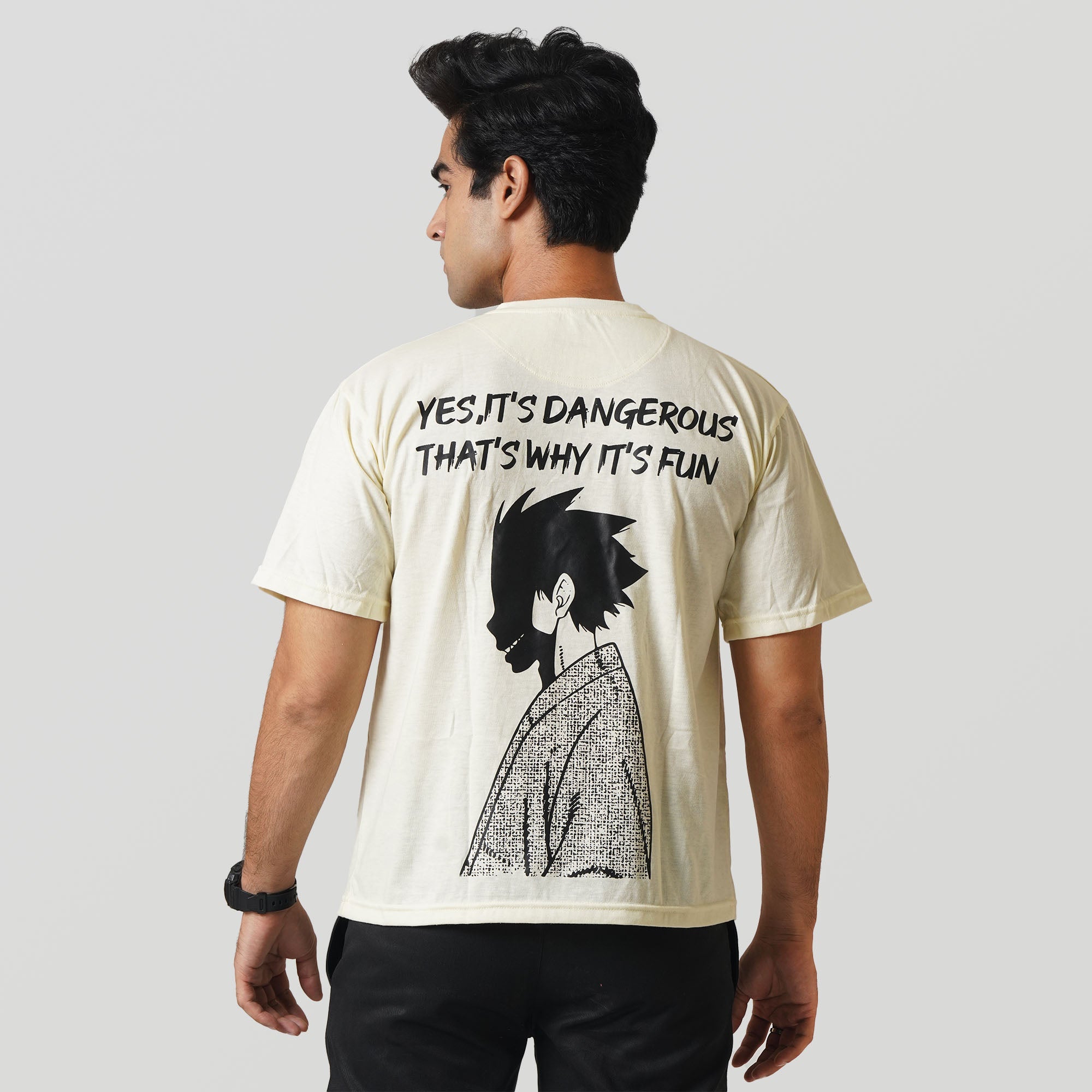 DANGEROUS ANIME T-SHIRT- BEIGE Project Pegasus