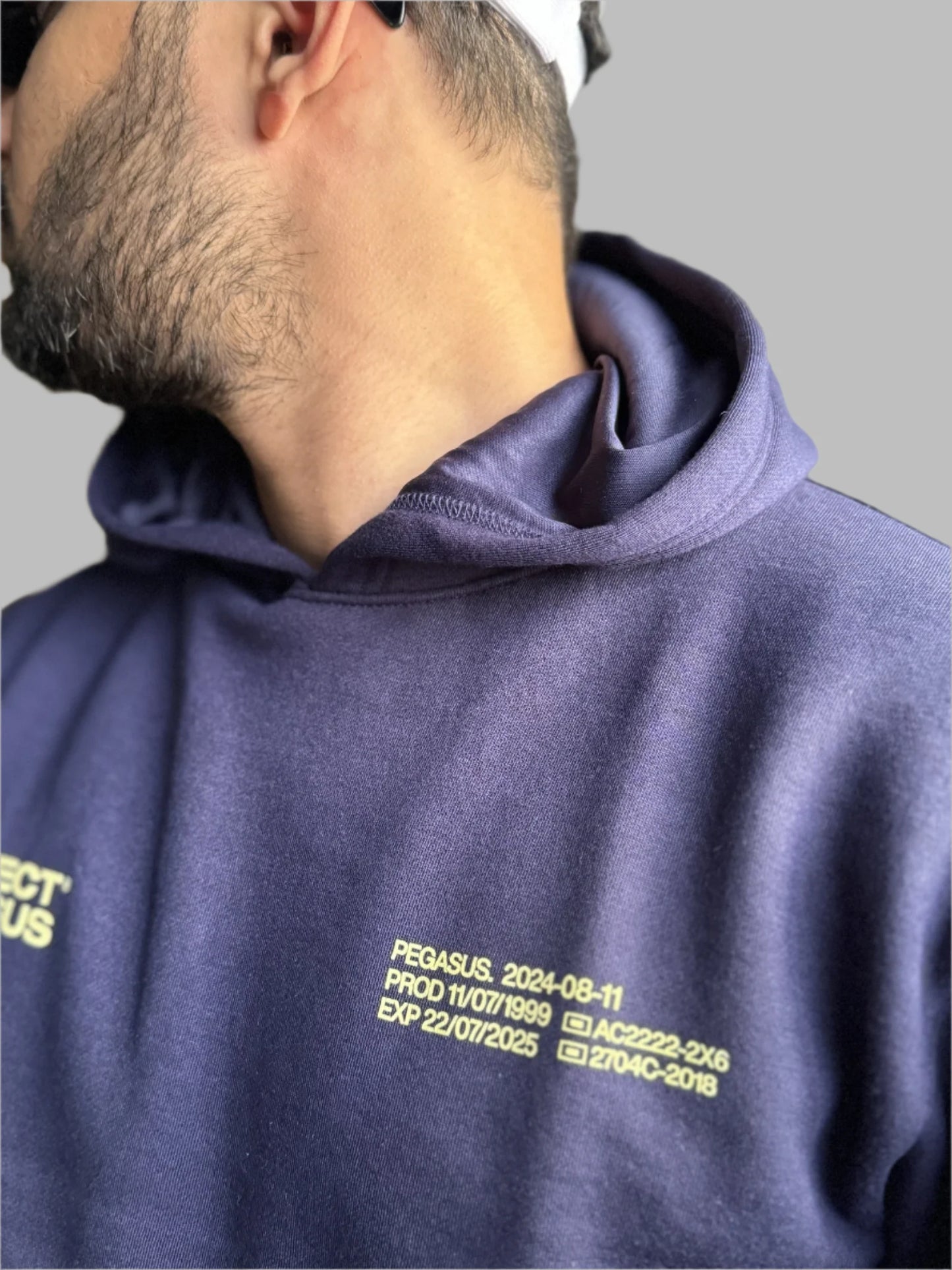 22/07/2025- Pullover Hoodie