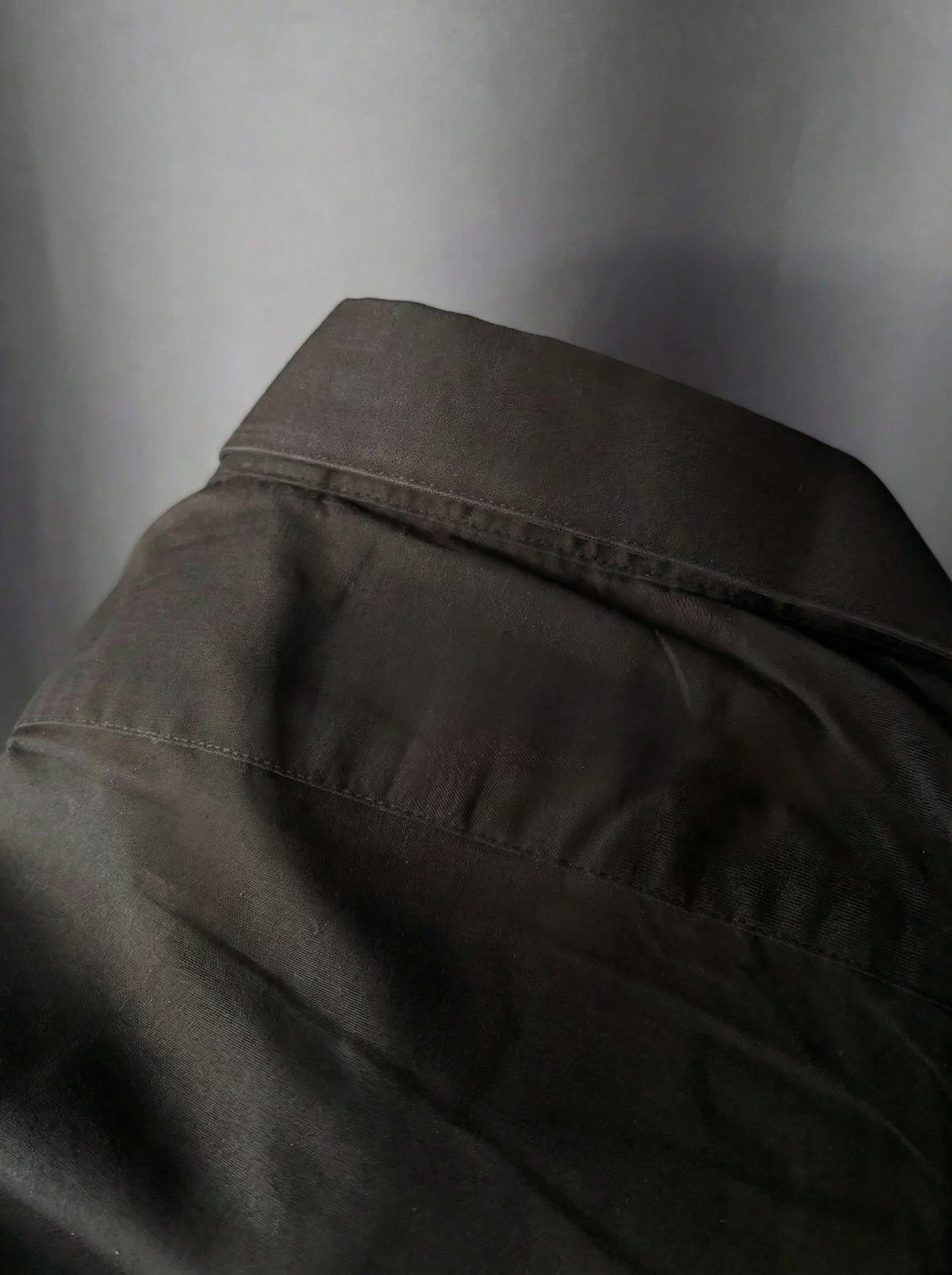 BUCKLE BUTTON DOWN SHIRT - ESPRESSO BROWN Project Pegasus