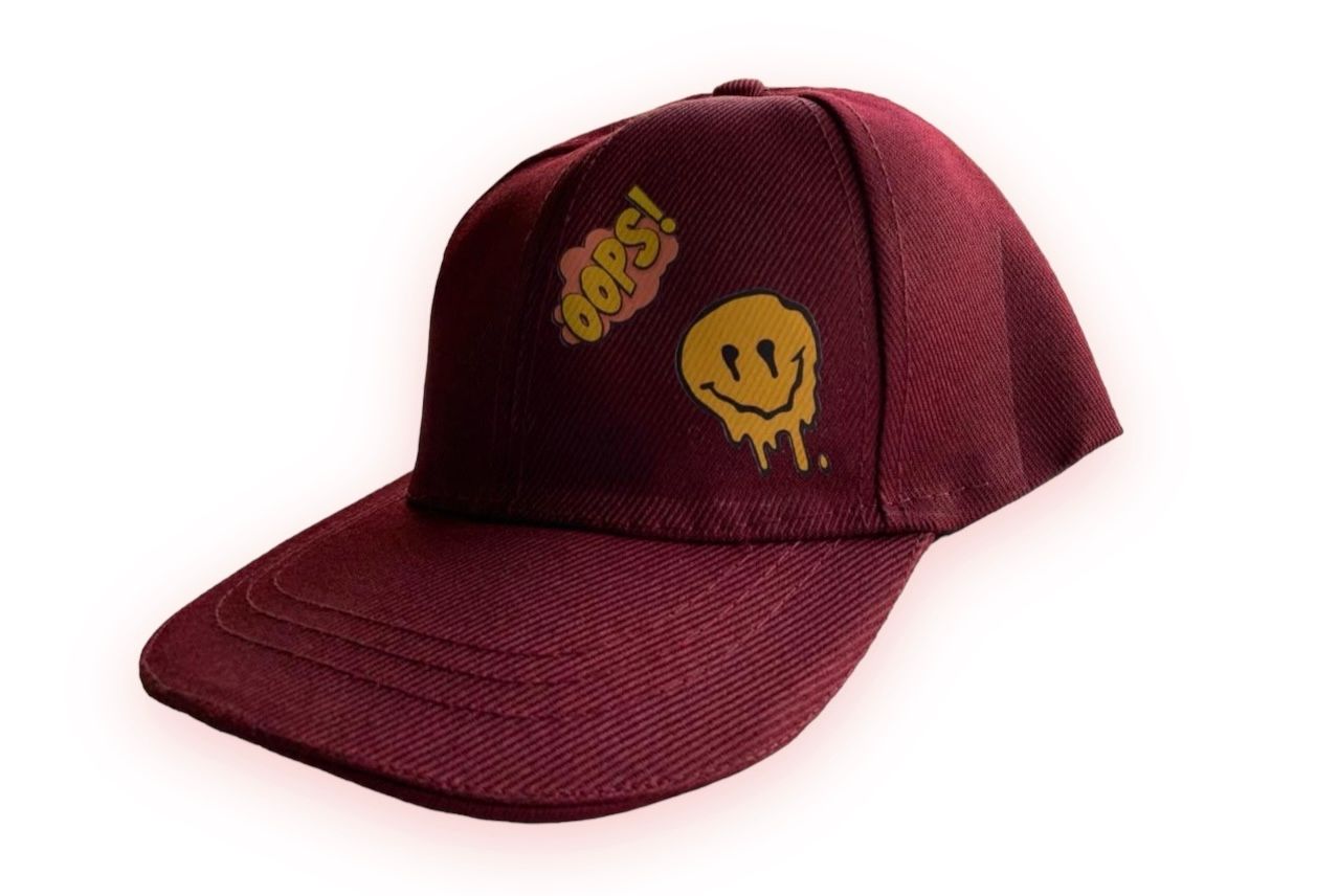 RED SMILEY CAP Pegasus